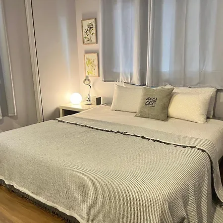 Mini-Me Home, A Cozy Entire House In Old City